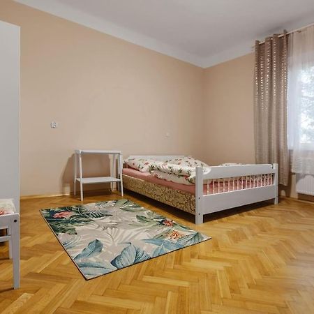 Apartament Astronomiczne Miejsce Przemyśl Exterior foto